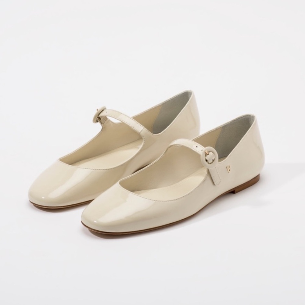 Larroudé Blair Ballet Flat in Cream Patent Size 9.5 Parisian Mary Jane Flats